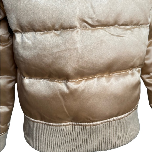 Moda International Gold Cream Fur Puffer Jacket Size Small - Picture 14 of 17